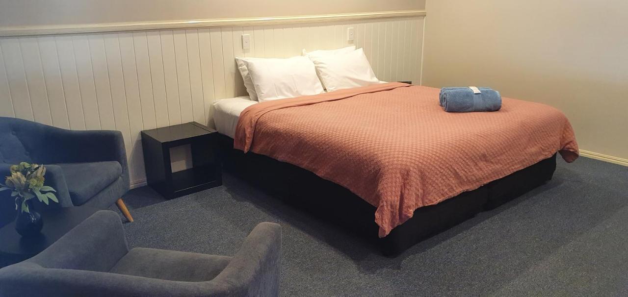 Dirranbandi Motor Inn Zewnętrze zdjęcie
