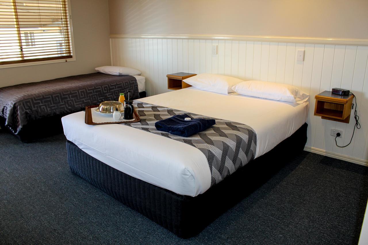 Dirranbandi Motor Inn Zewnętrze zdjęcie